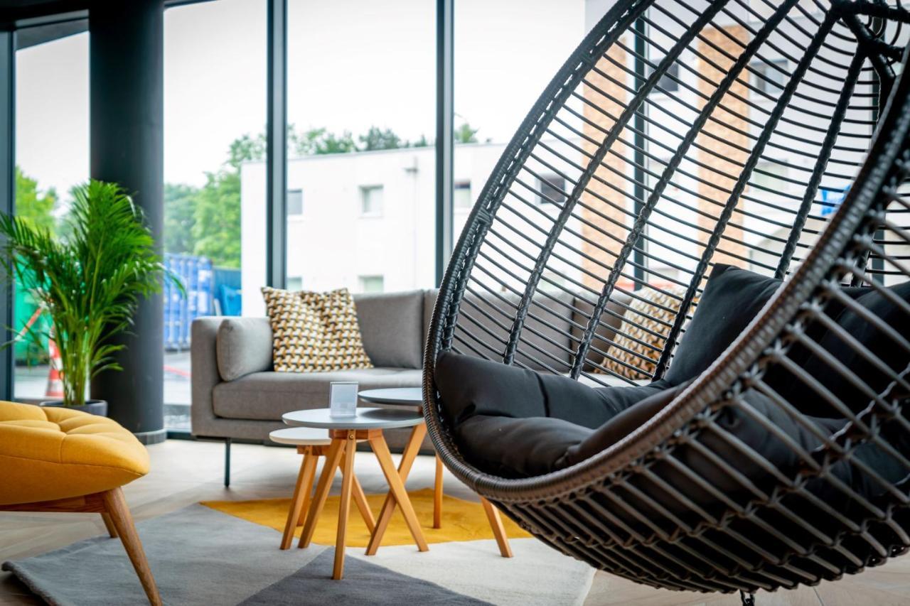 Ibis Styles Valenciennes Petite Foret Exterior photo